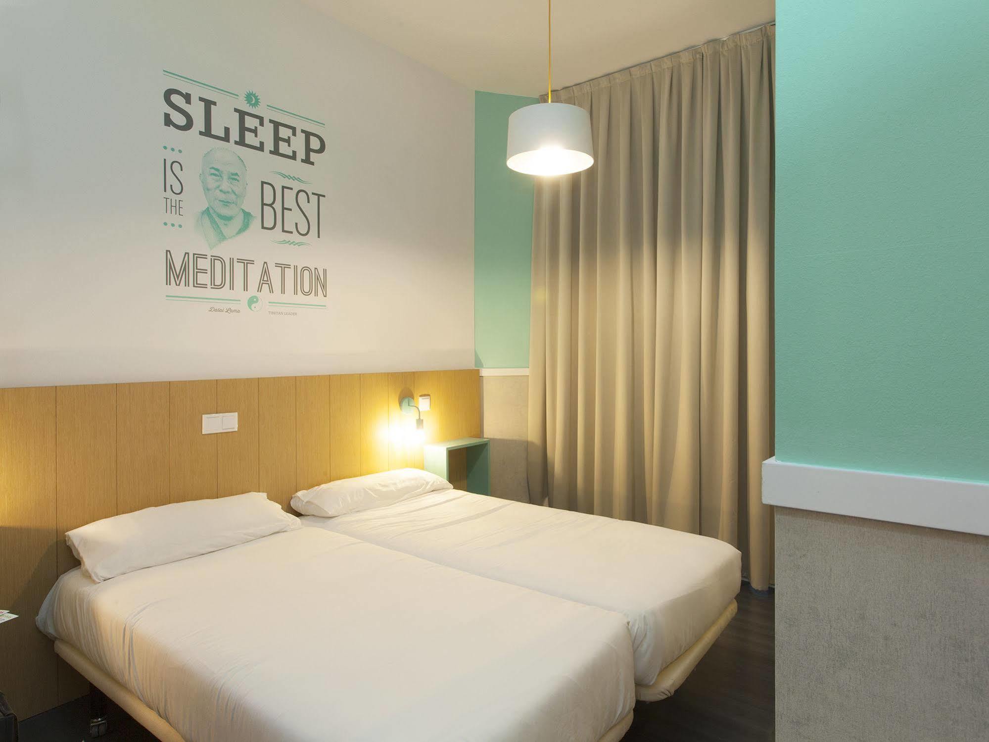Bypillow Ramblas (adults Only) Gasthuis 2*